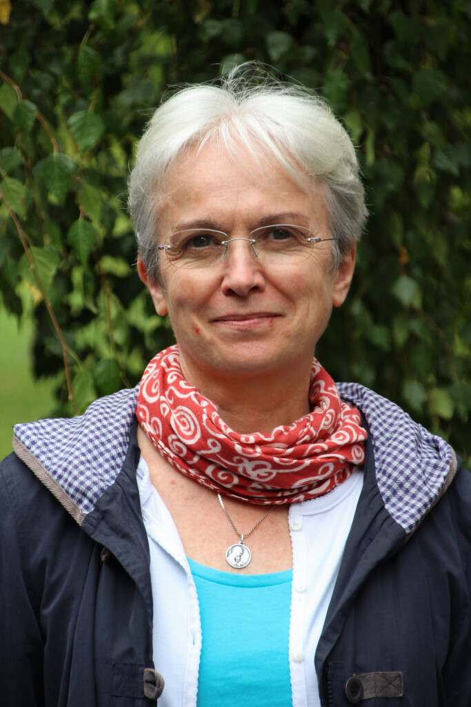 Mme. Catherine LE PICHON
